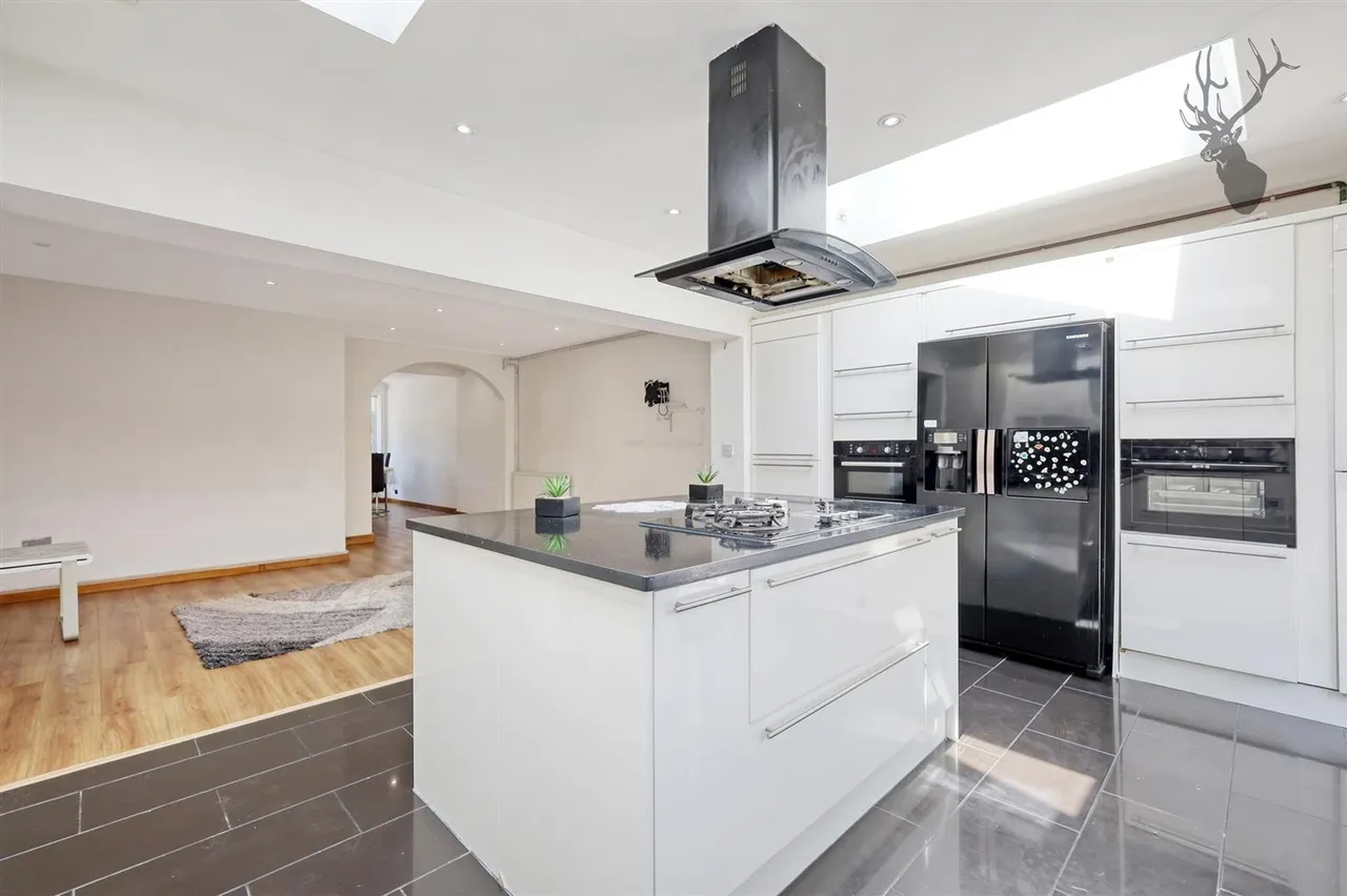 Woodford Green, IG8, photo 5