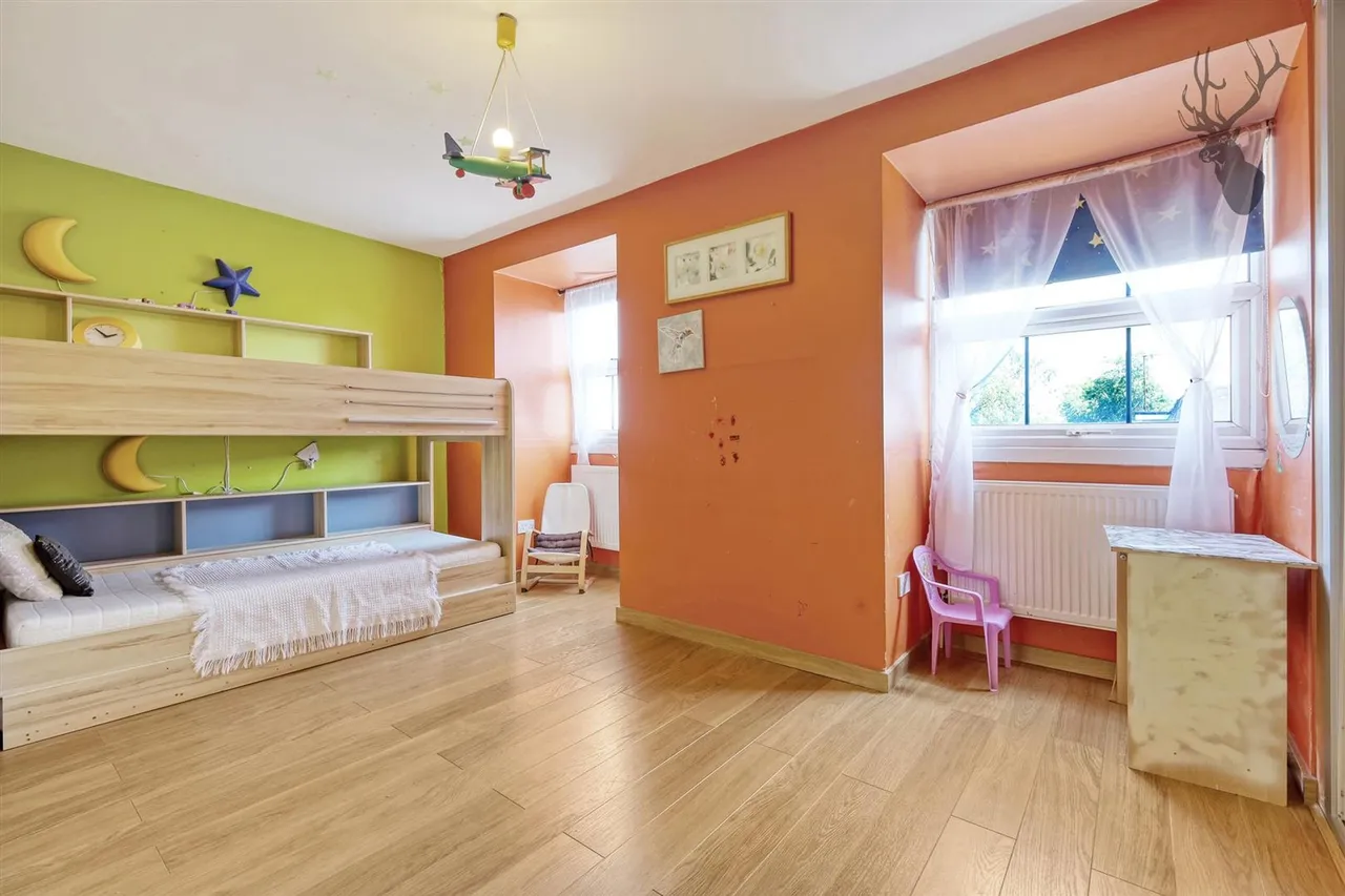 Woodford Green, IG8, photo 22