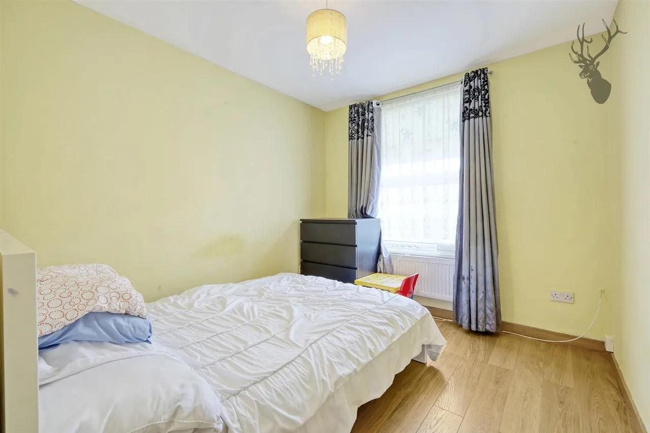 Woodford Green, IG8, photo 18
