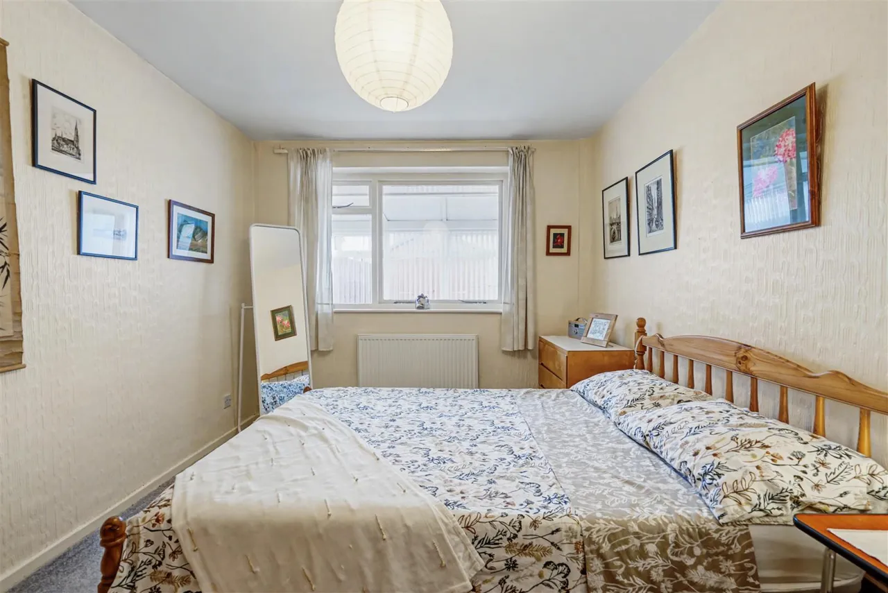 Broadfields, Calverton, NG14, photo 9