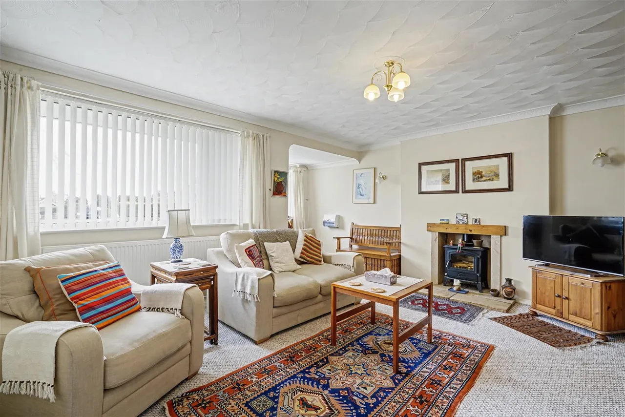Broadfields, Calverton, NG14, photo 2