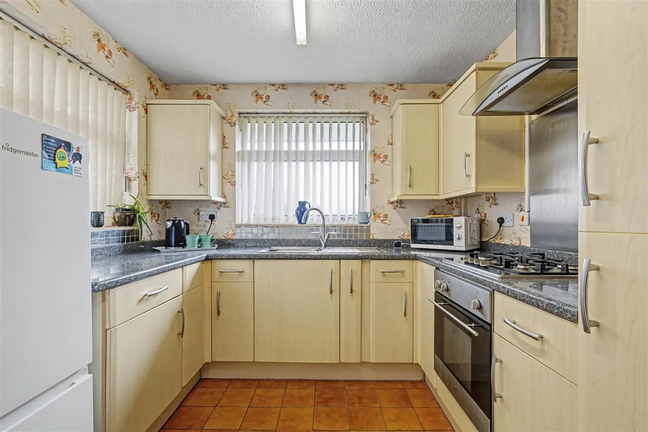 Broadfields, Calverton, NG14, photo 3