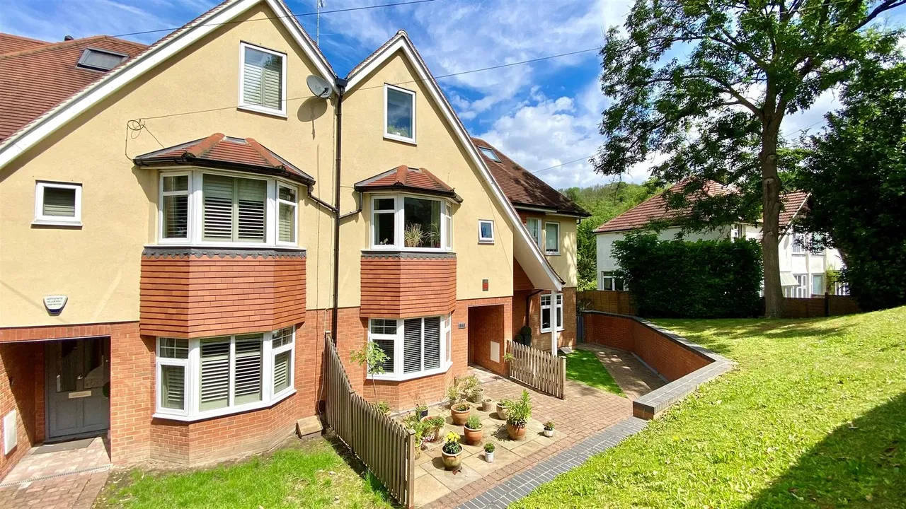 Hillbury Road, Warlingham, CR6, photo 34