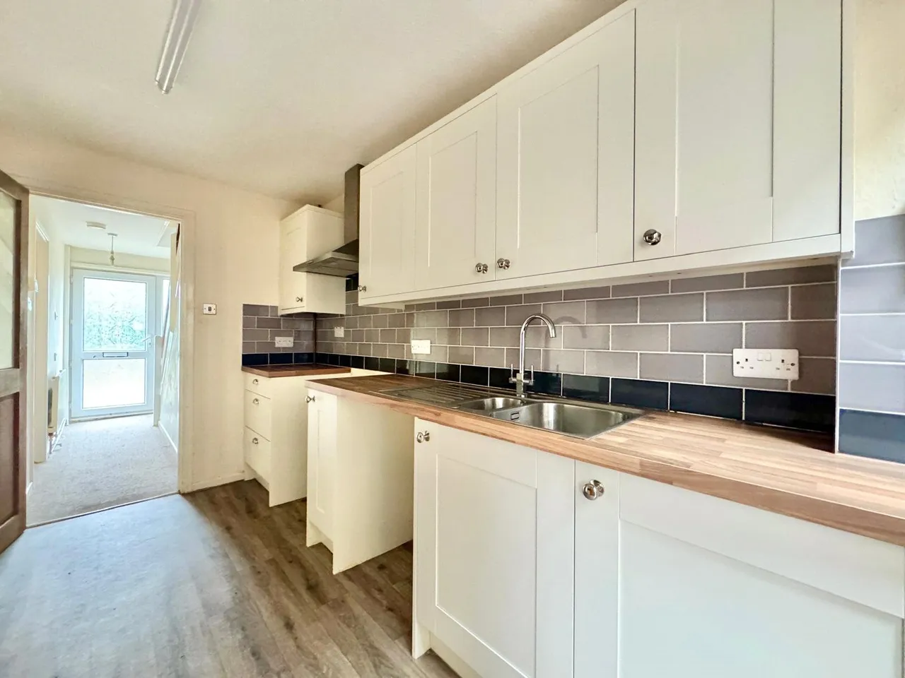 The Crescent, Llanelwedd, Builth Wells, Powys, LD2 3TR, photo 6