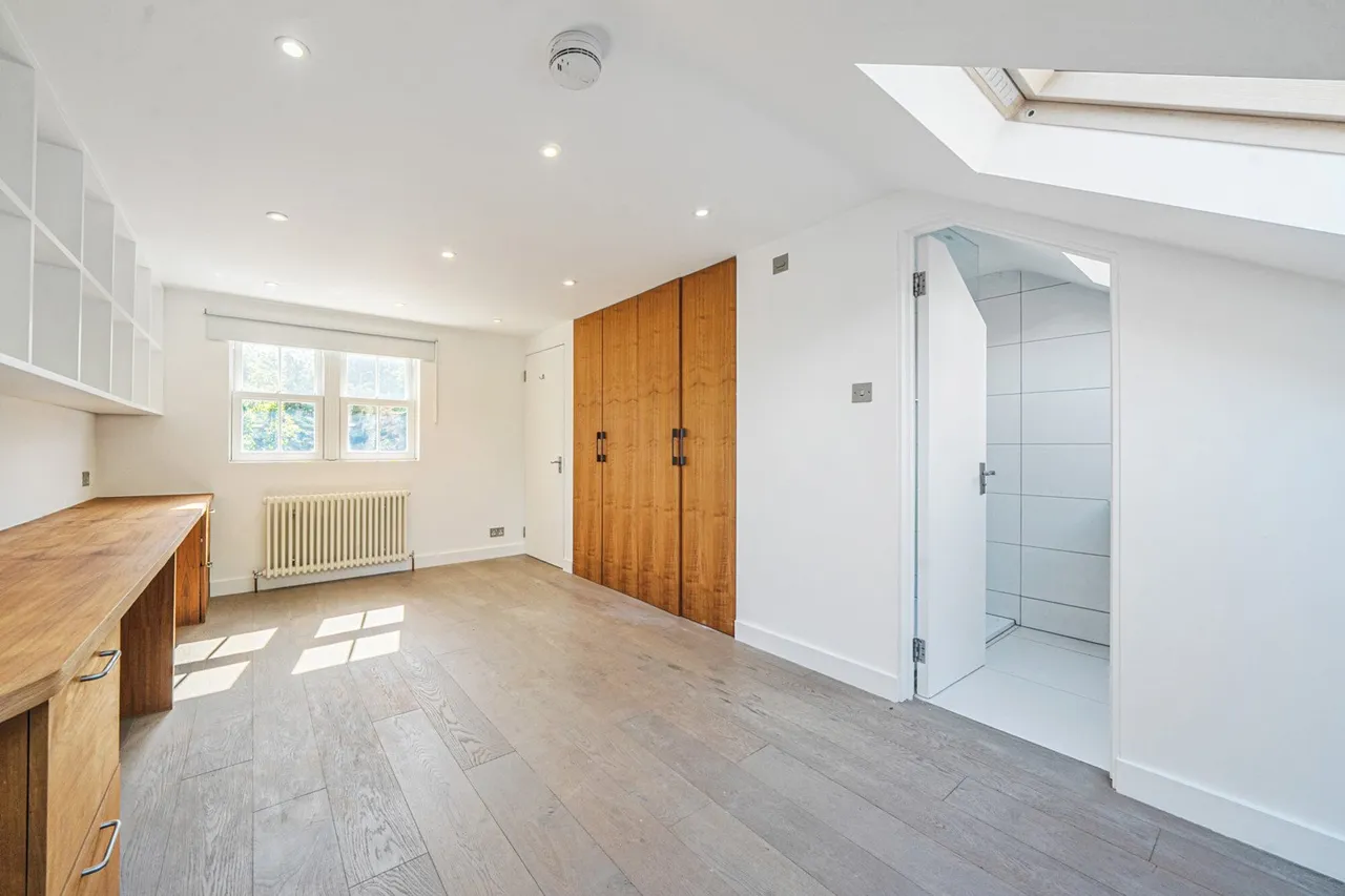 Siebert Road, SE3, photo 10