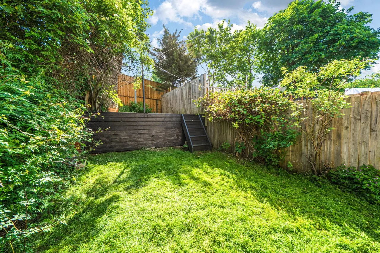 Siebert Road, SE3, photo 4