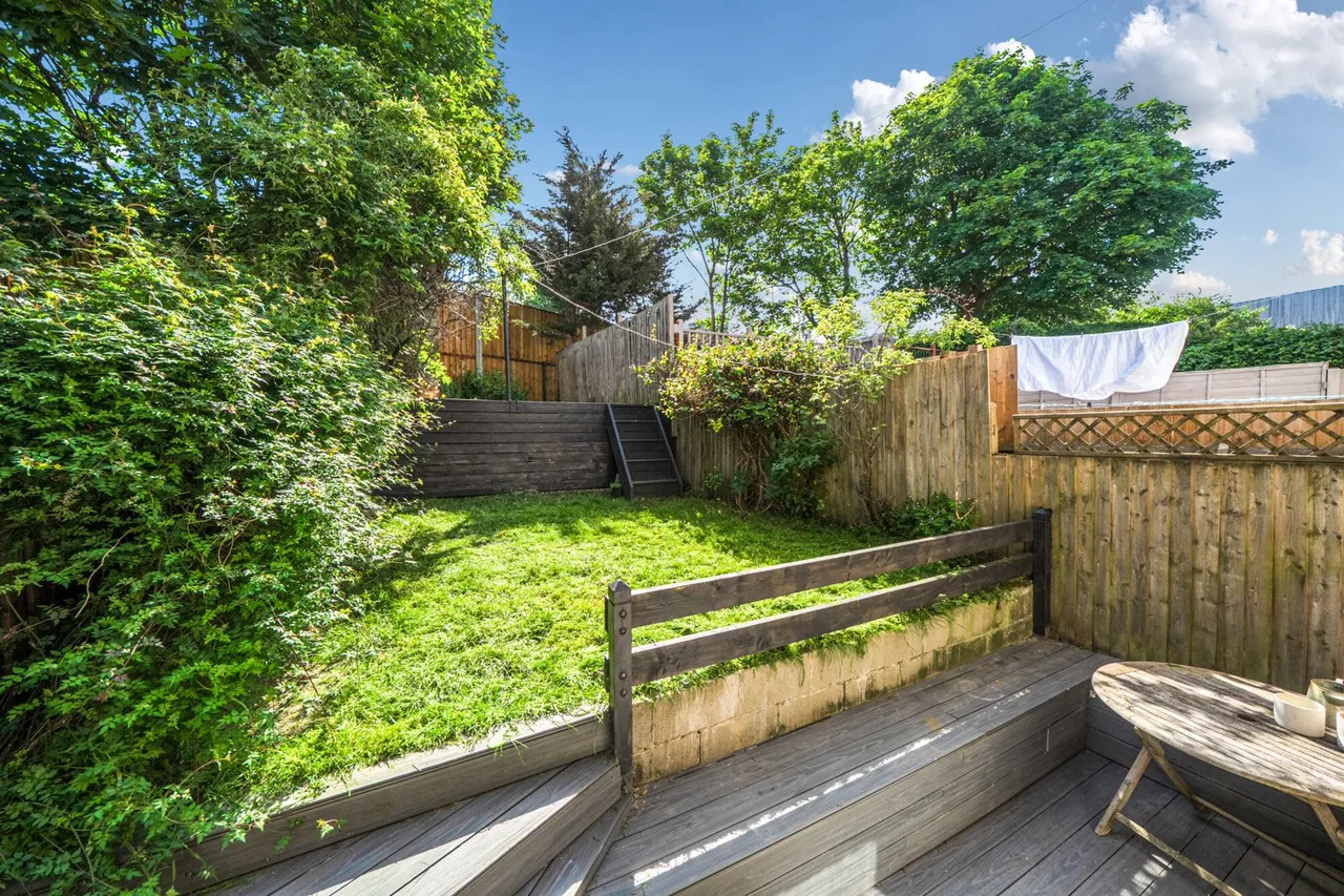 Siebert Road, SE3, photo 14