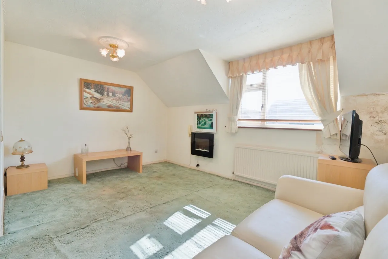 Mallard Close, Dartford, DA1, photo 6
