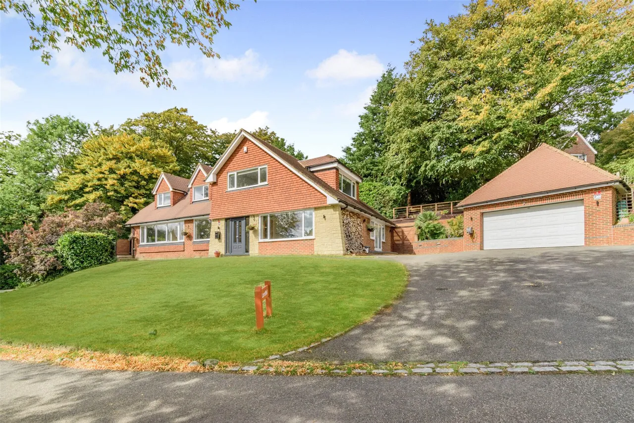 4 bed house for sale, Bowesden Lane, Shorne, DA12