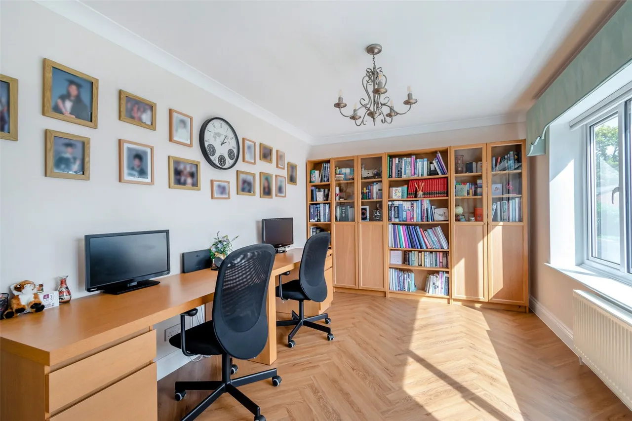 Bowesden Lane, Shorne, DA12, photo 8