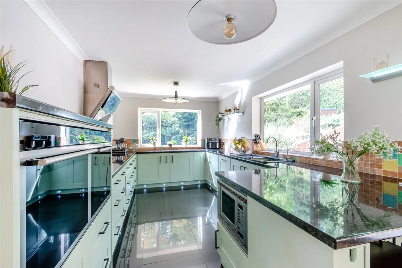 Bowesden Lane, Shorne, DA12, photo 6