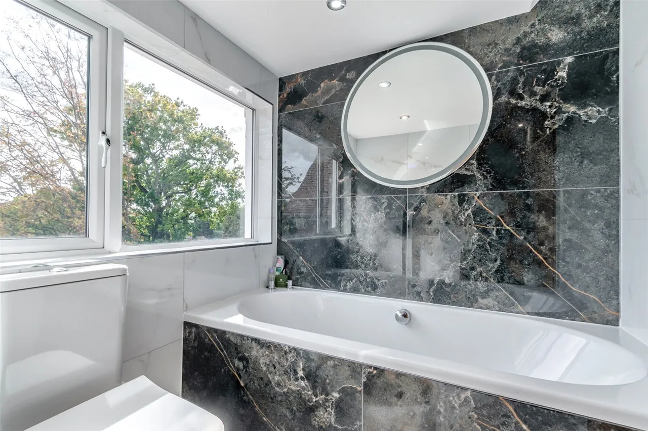 Bowesden Lane, Shorne, DA12, photo 22