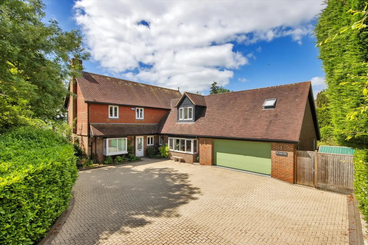 5 bed house for sale, Rectory Close, Burwash, TN19