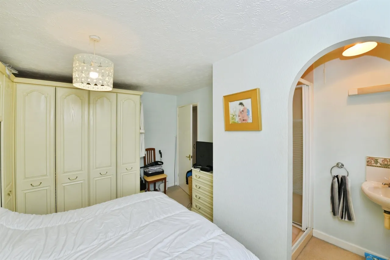 Pondfield Road, Latchbrook, Saltash, photo 11