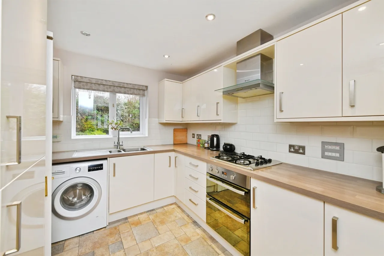 Pondfield Road, Latchbrook, Saltash, photo 4
