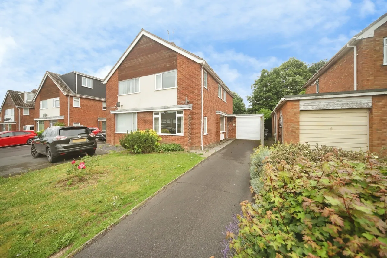 Claremont Drive, Taunton, TA1, photo 16