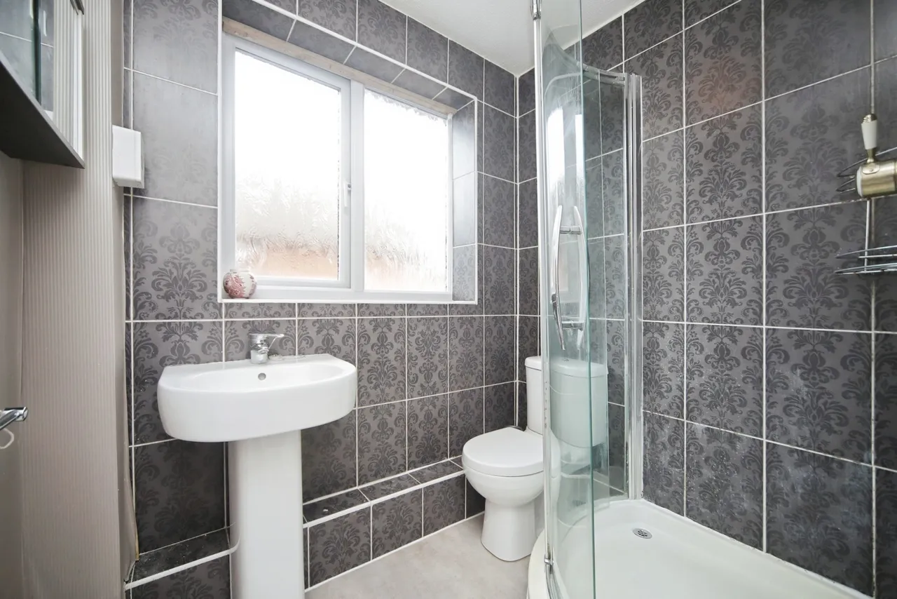 Claremont Drive, Taunton, TA1, photo 11