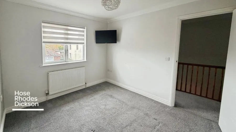 North Street, Sandown, PO36, photo 8