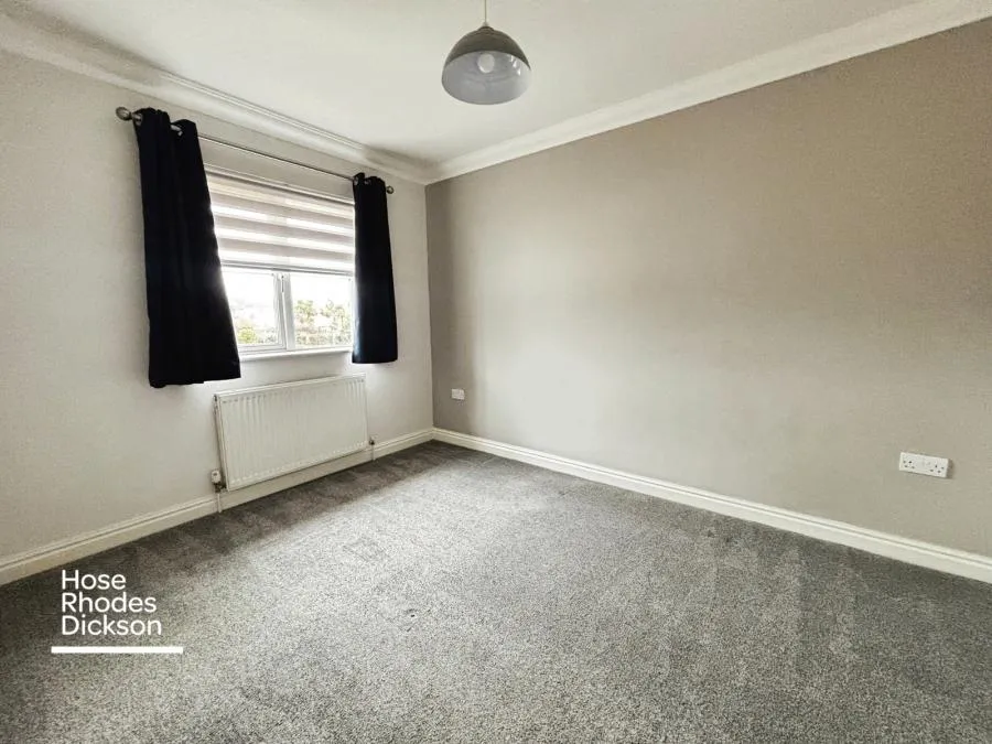 North Street, Sandown, PO36, photo 9