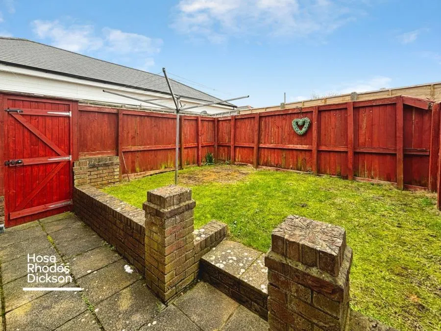 North Street, Sandown, PO36, photo 12