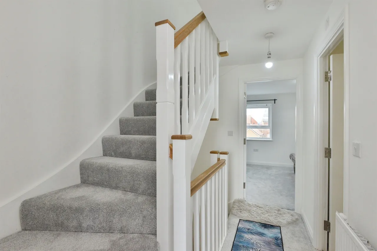 Burney Drive, Eagle Farm South, Milton Keynes, photo 8