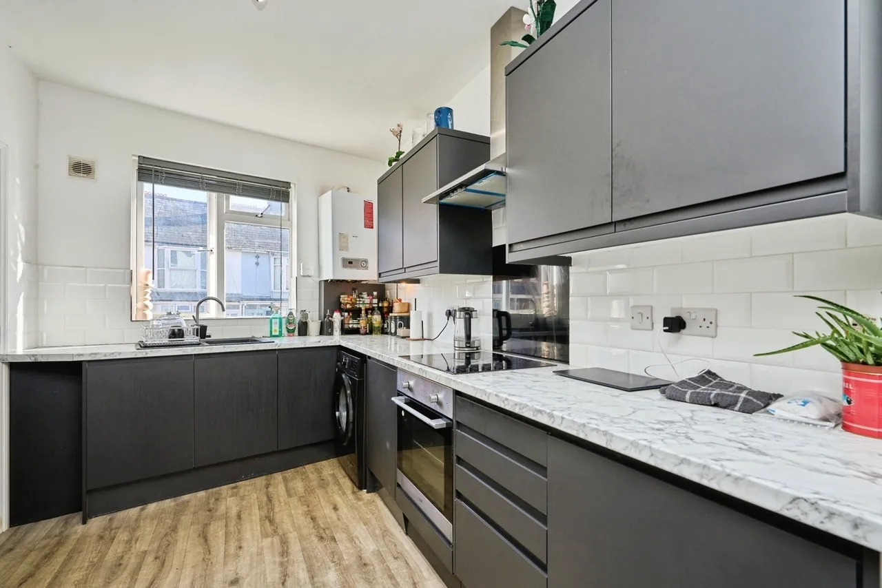 Tennyson Road, Cowes, PO31, photo 3