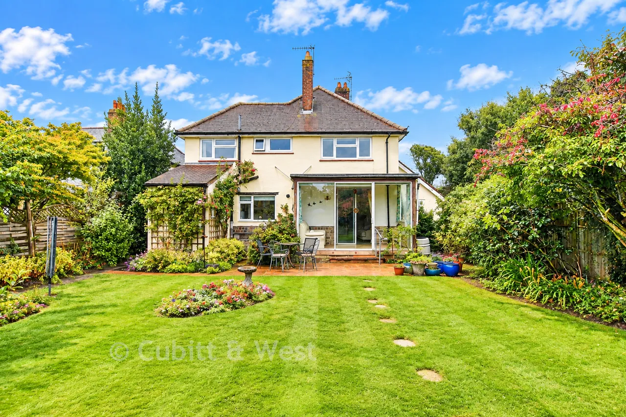 Balcombe Road, Horley, RH6, photo 4