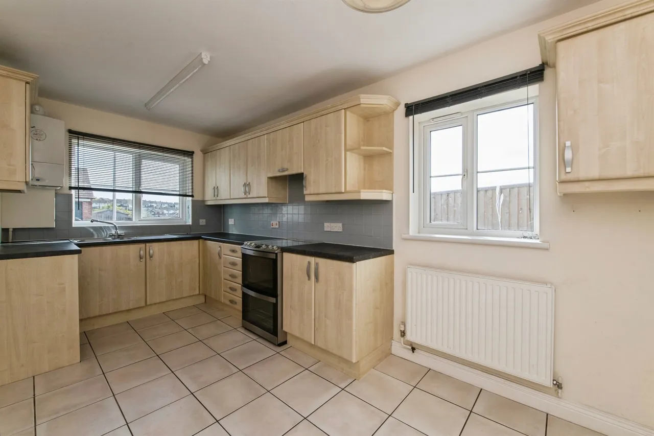 Swain Close, Axminster, EX13, photo 4