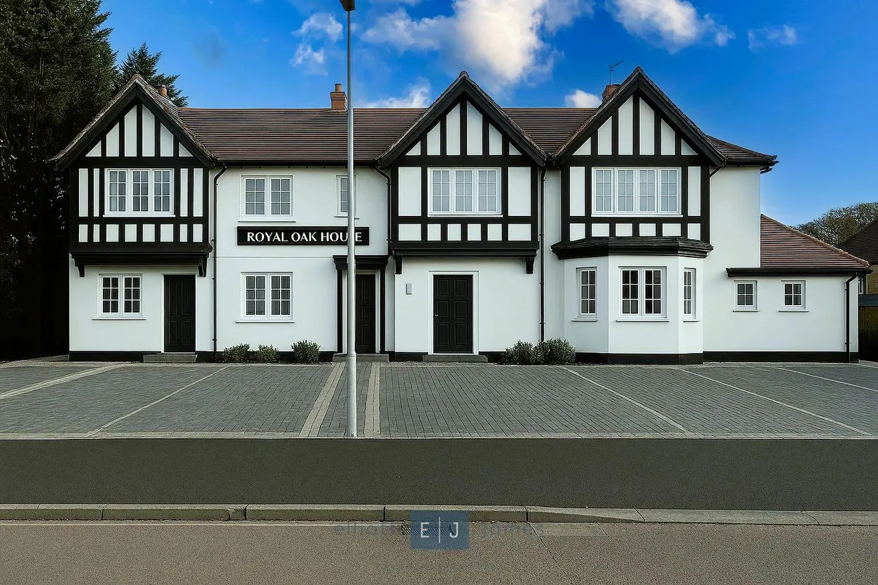 2 bed flat to rent, Forest Road, Loughton, IG10