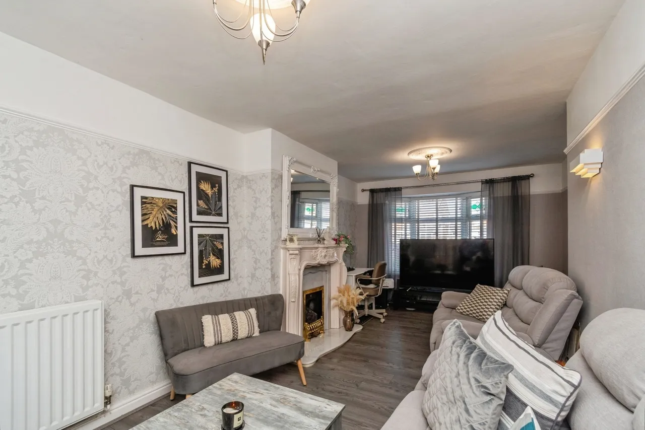 Coronation Road, Wednesbury, WS10, photo 9