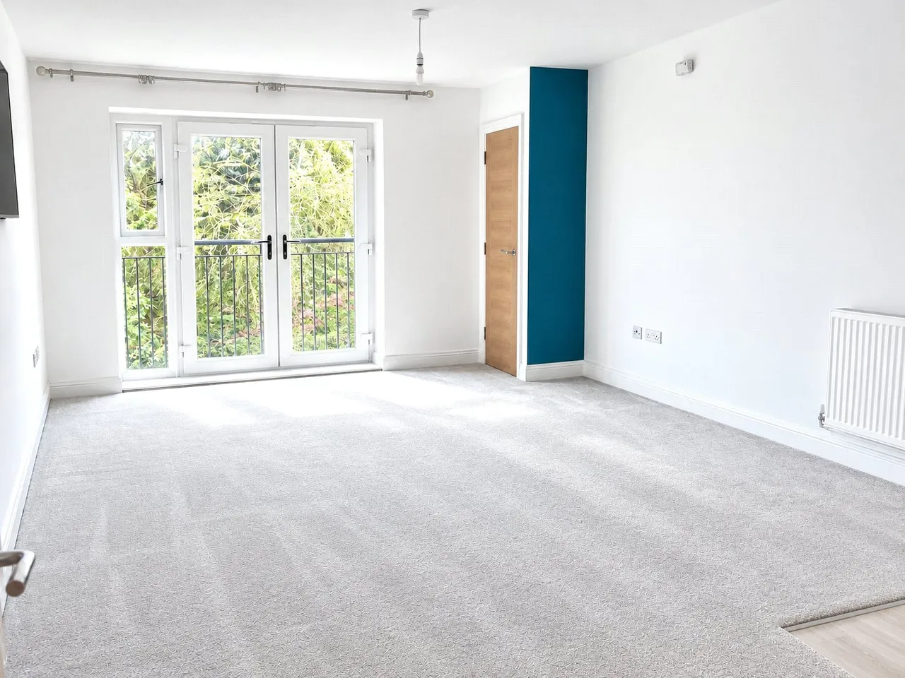 Carter Court, Hook, RG27, photo 2