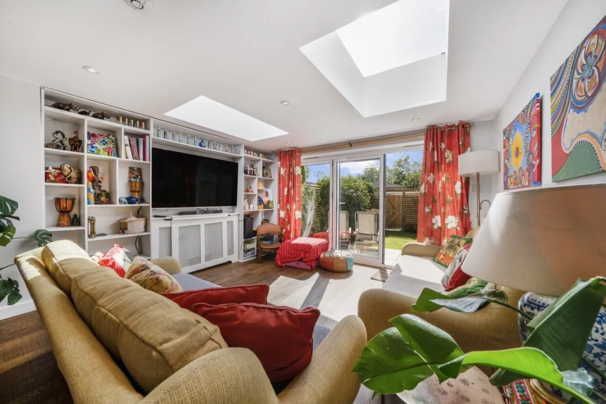 Cranford Close, Raynes Park, London, SW20, photo 3