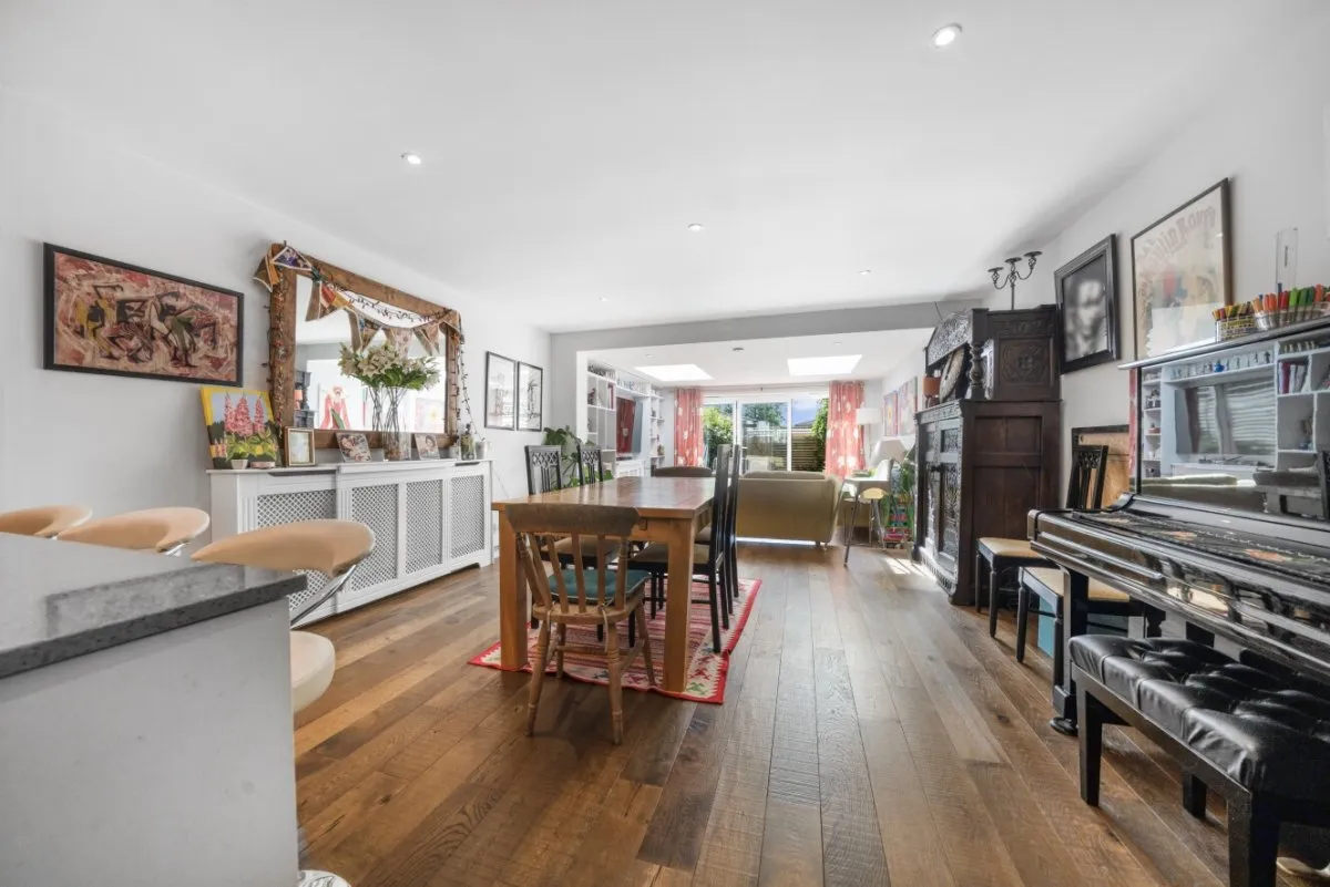 Cranford Close, Raynes Park, London, SW20, photo 11