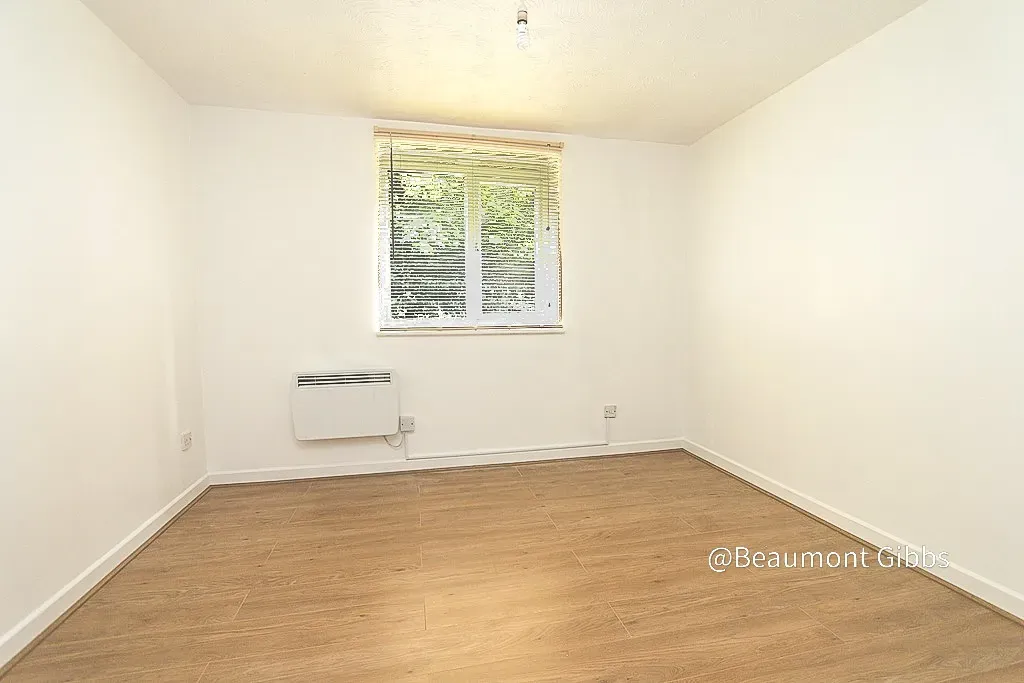Tynemouth Road, Plumstead, SE18, photo 17