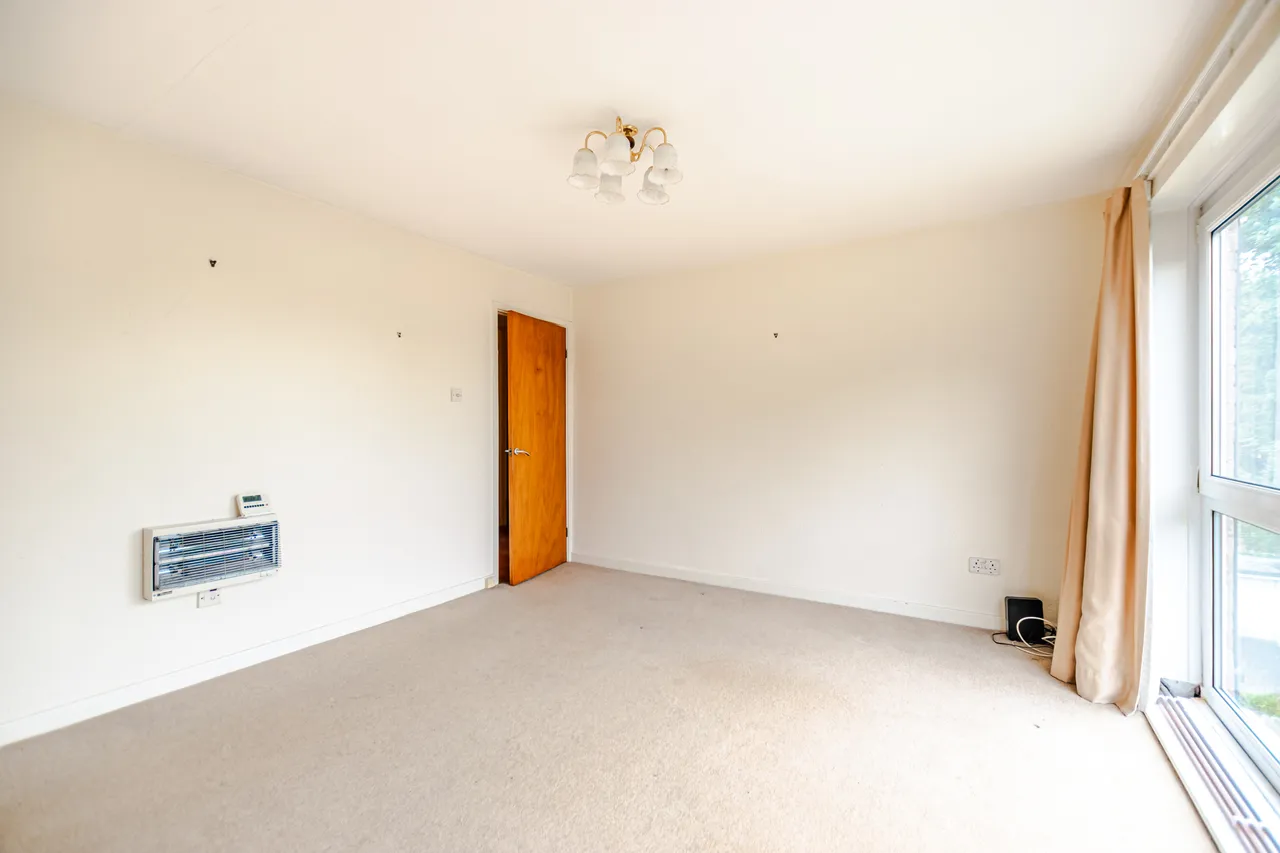 Gledhow Wood Close, Gledhow, LS8, photo 4