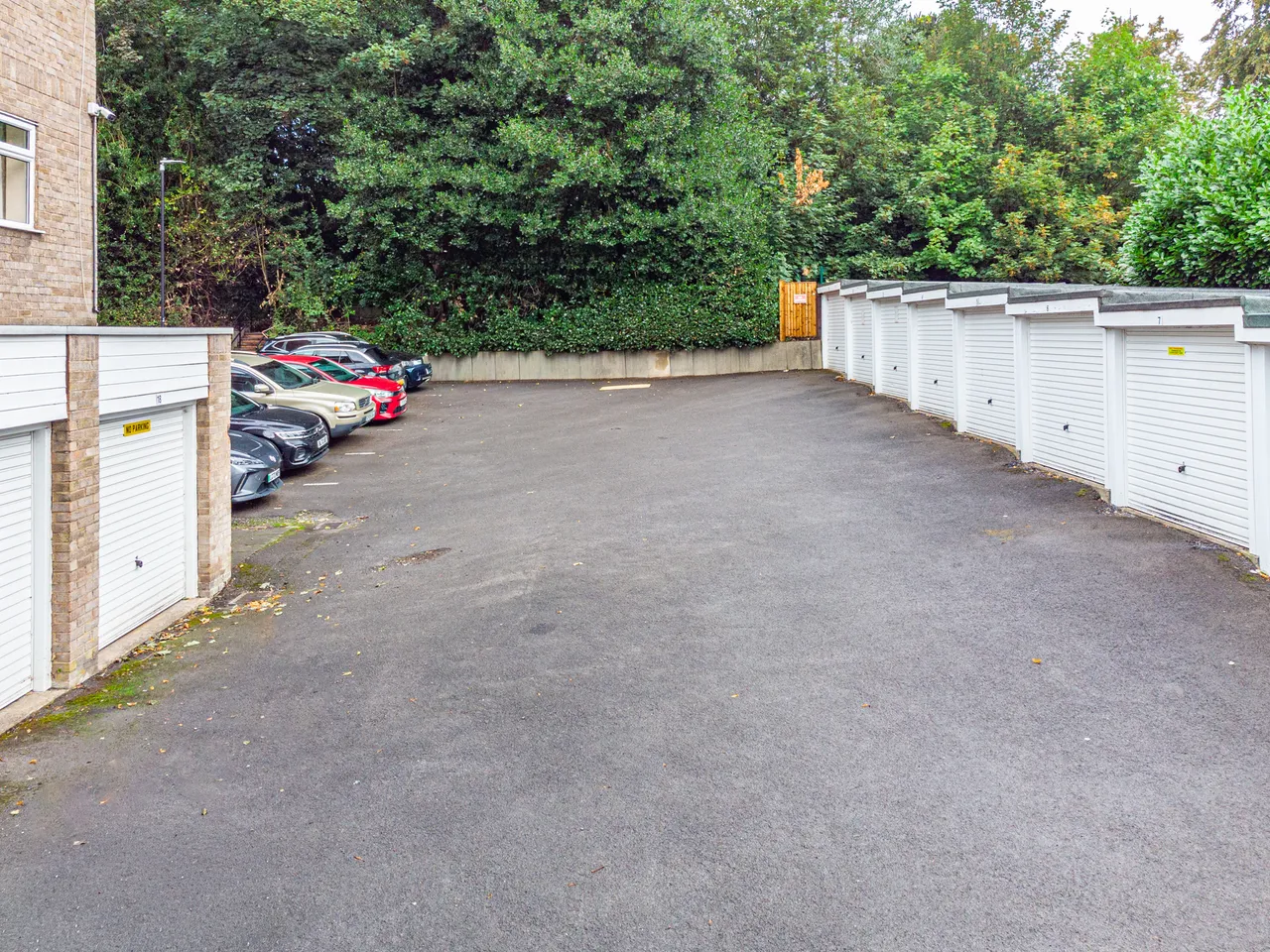Gledhow Wood Close, Gledhow, LS8, photo 14