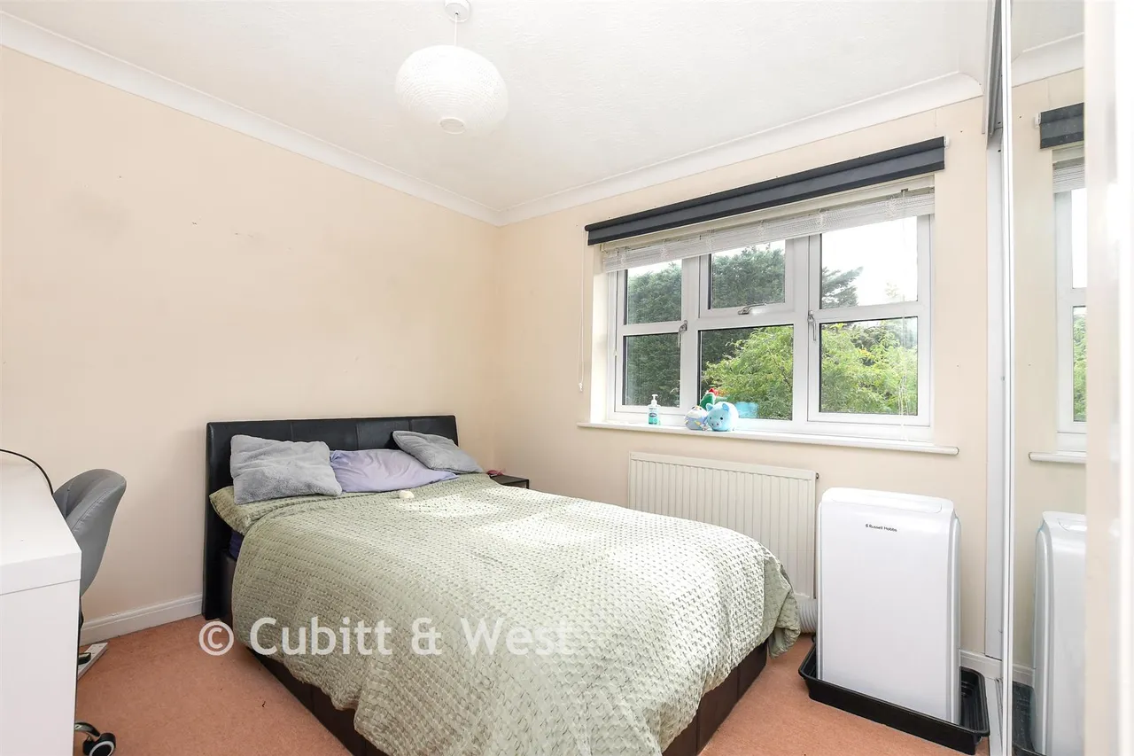 Hillbury Gardens, Warlingham, CR6, photo 8