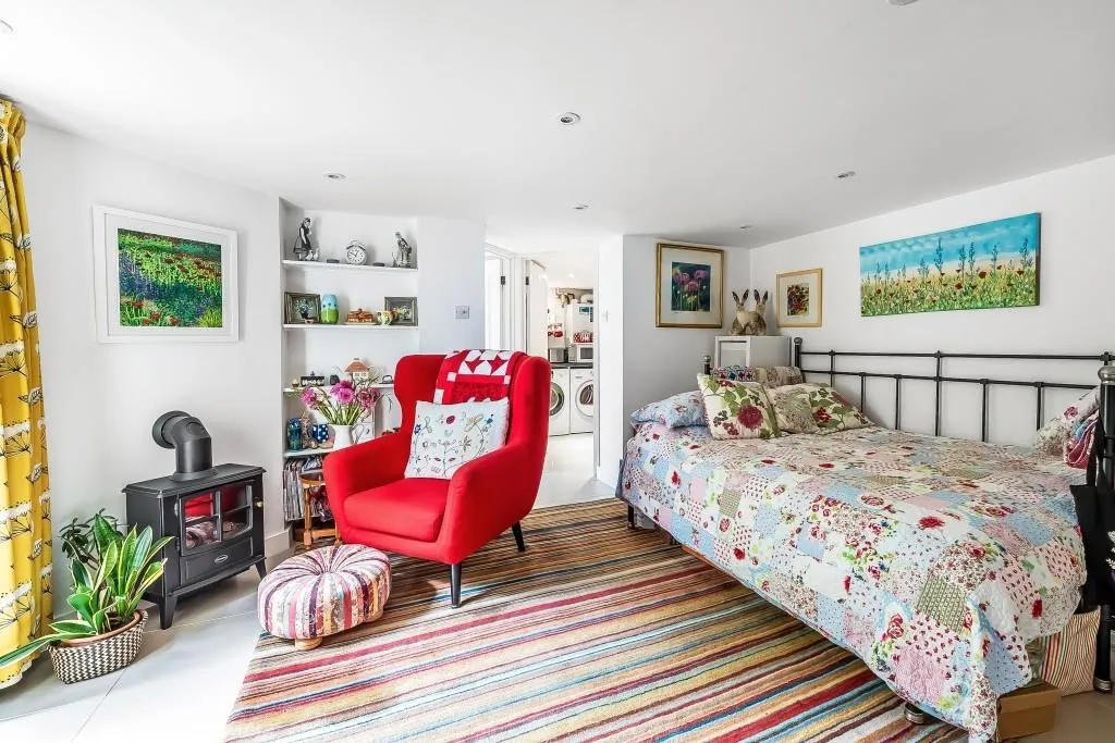 Vincent Drive, Dorking, RH4, photo 12