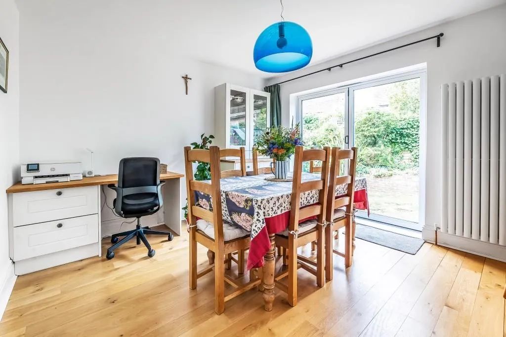 Vincent Drive, Dorking, RH4, photo 16
