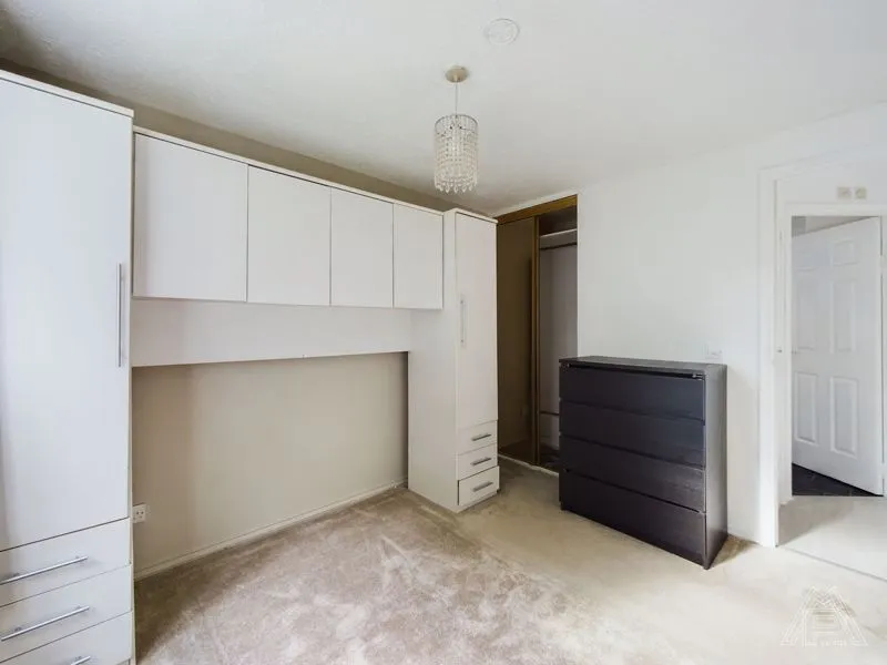Palliser Drive, Rainham, RM13, photo 7
