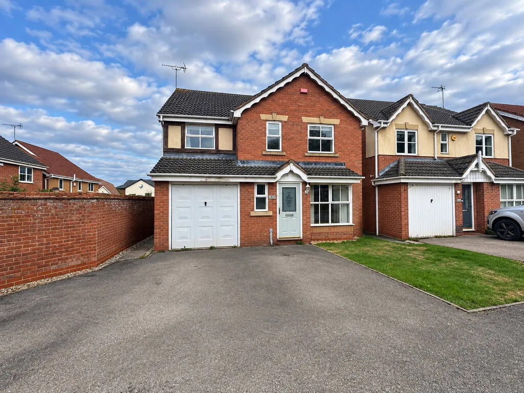 4 bed house for sale — Braids Close, Rugby, CV21 3FG