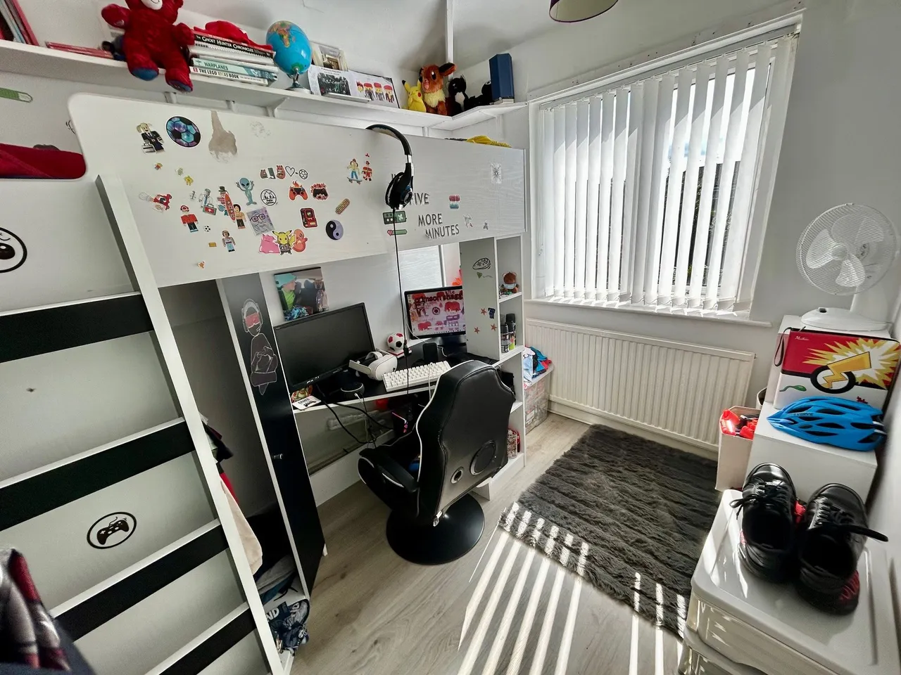 Hurstfold Avenue, Manchester, photo 7