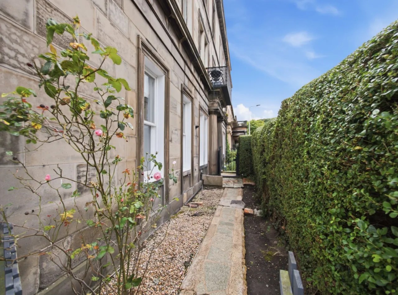Brunswick Street, Hillside, EH7, photo 17