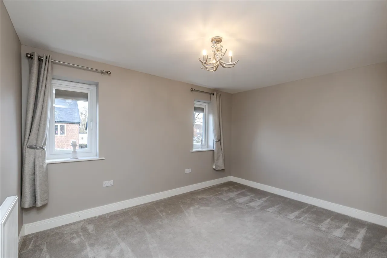 Holmes Row, Jameson Manor, NE20, photo 14