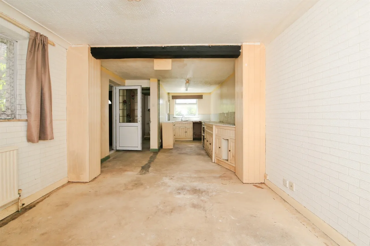 High Street, Eye, PE6, photo 5