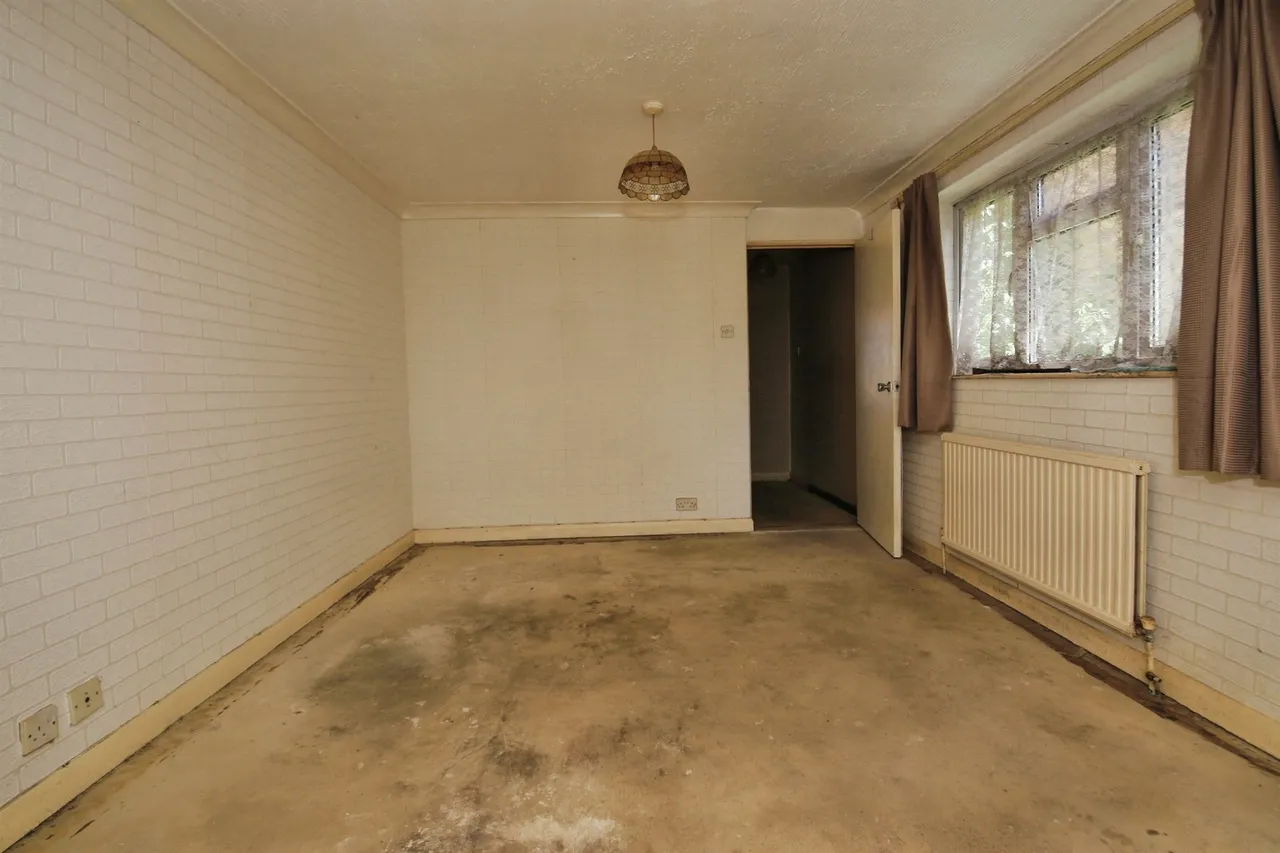 High Street, Eye, PE6, photo 8