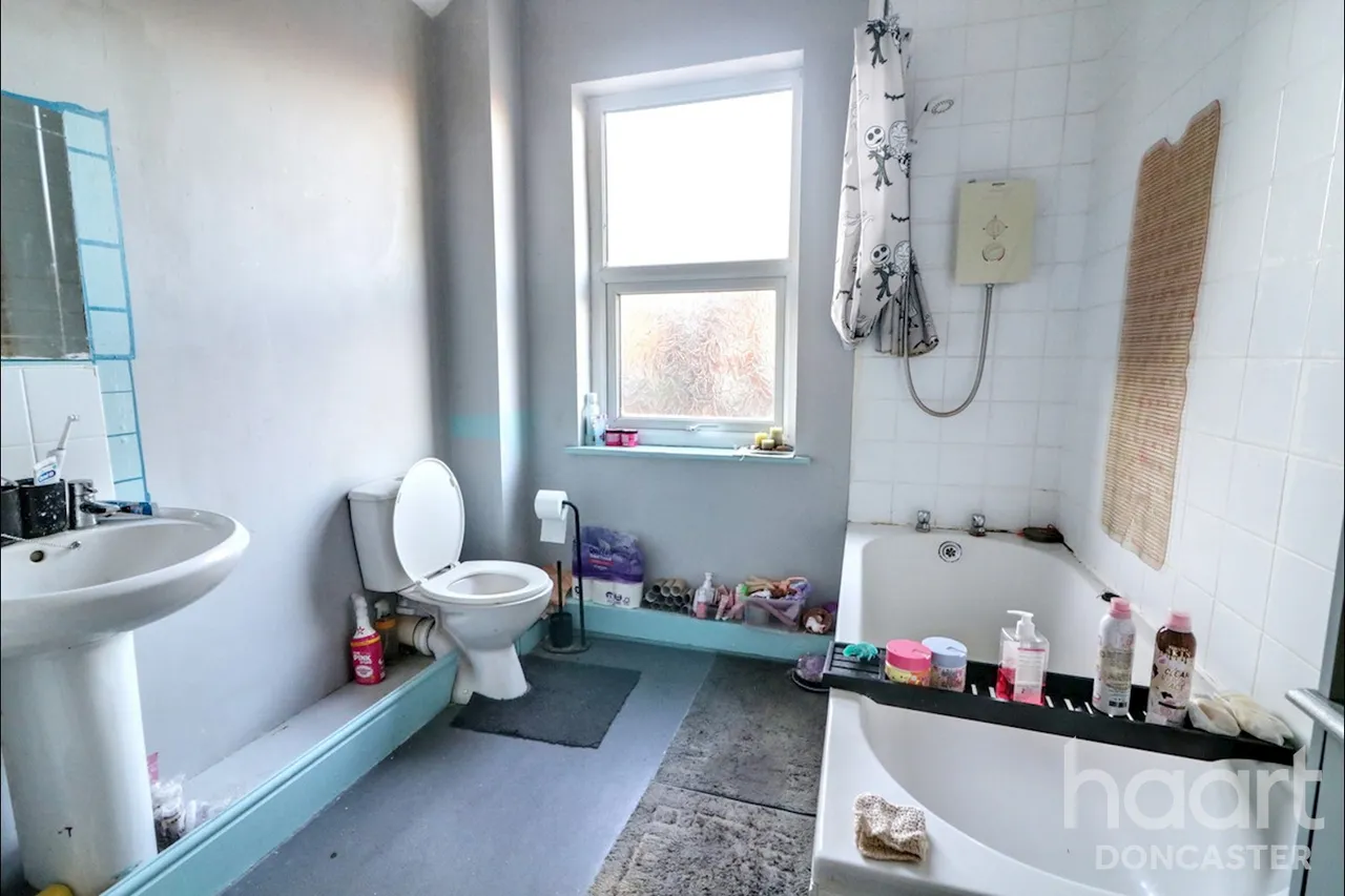 Alexandra Road, Balby, DN4, photo 7