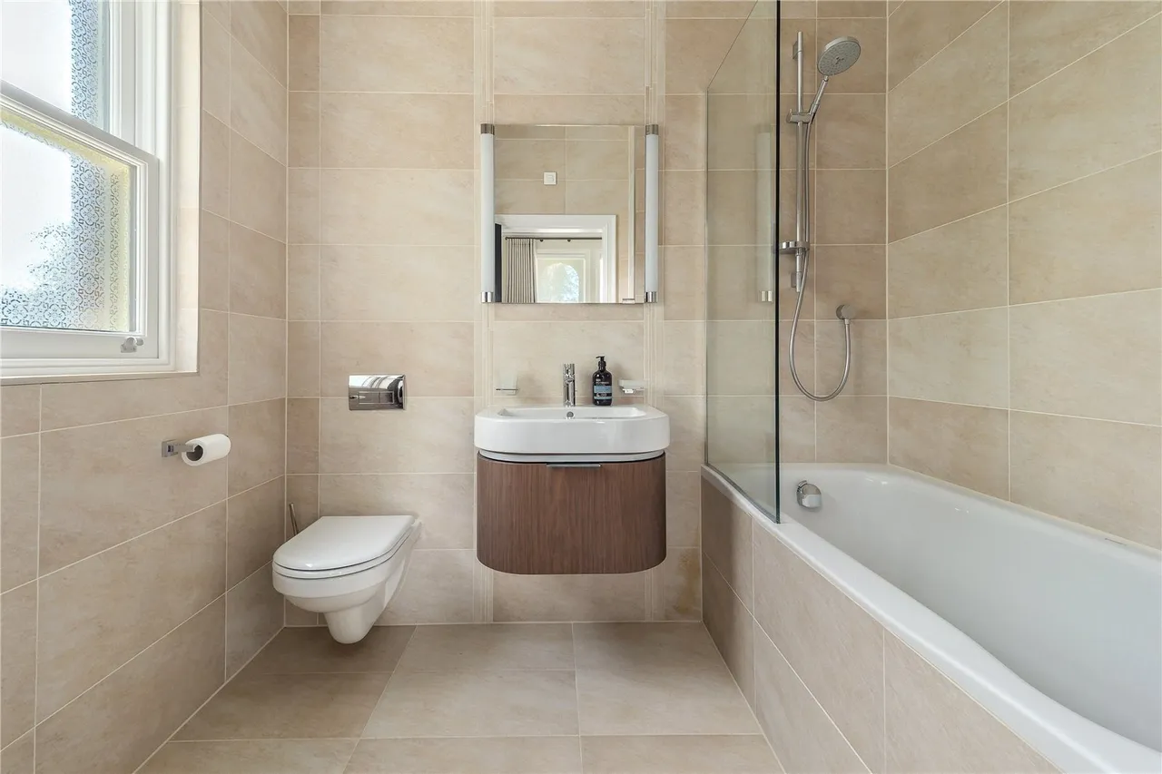 Dale Head Road, Prestbury, SK10, photo 25