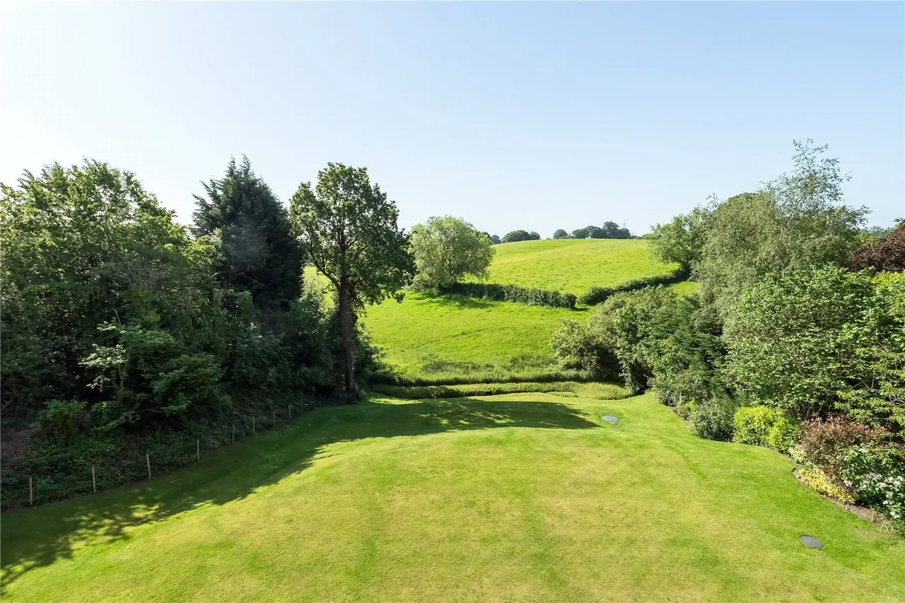 Dale Head Road, Prestbury, SK10, photo 32