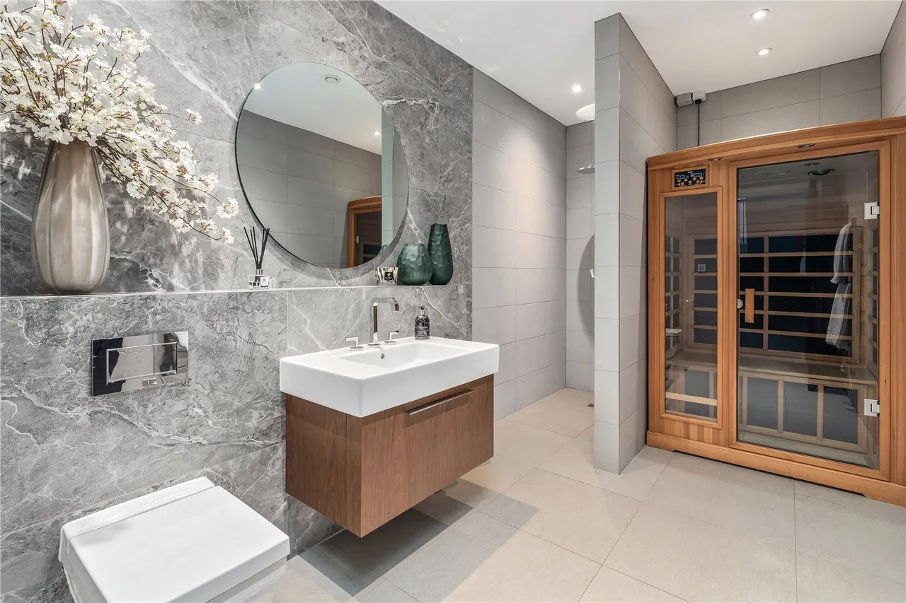 Dale Head Road, Prestbury, SK10, photo 16